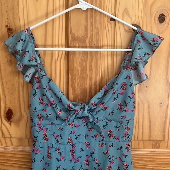 Shein Knot Front Ruffle Trim Floral Dress - Picture 2 of 10